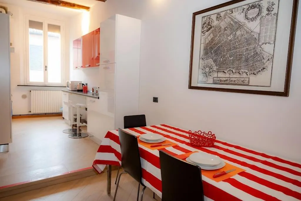 Apartment City Center Modern House In Medieval Area Ferrara